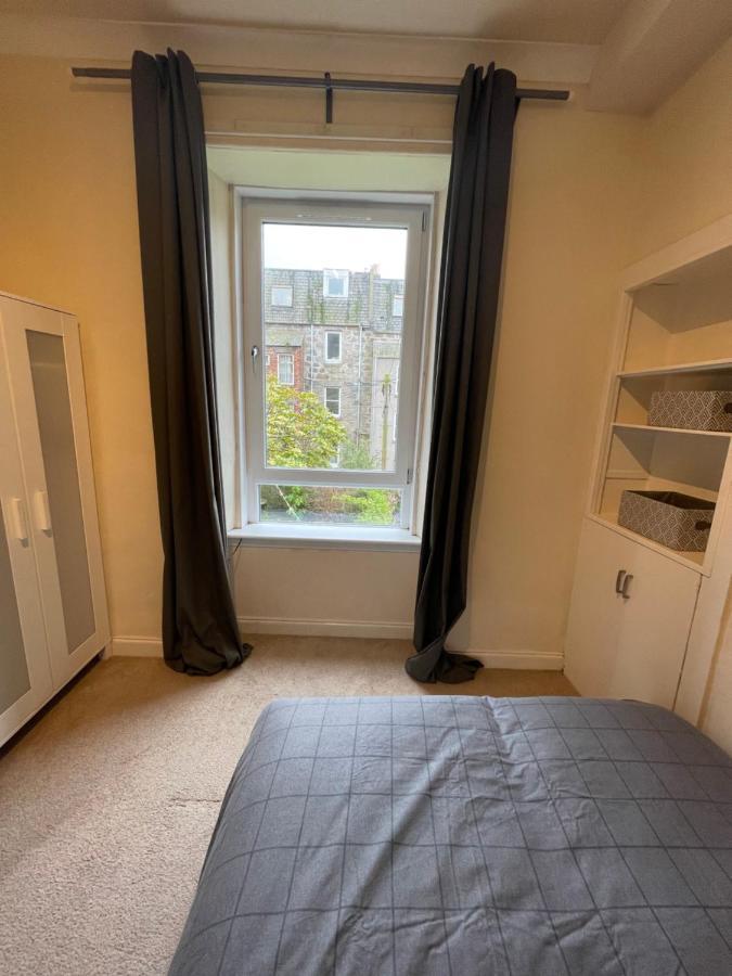 Beautiful 2 Bedroom Apartment- Prime Location, Aberdeen Centre Εξωτερικό φωτογραφία