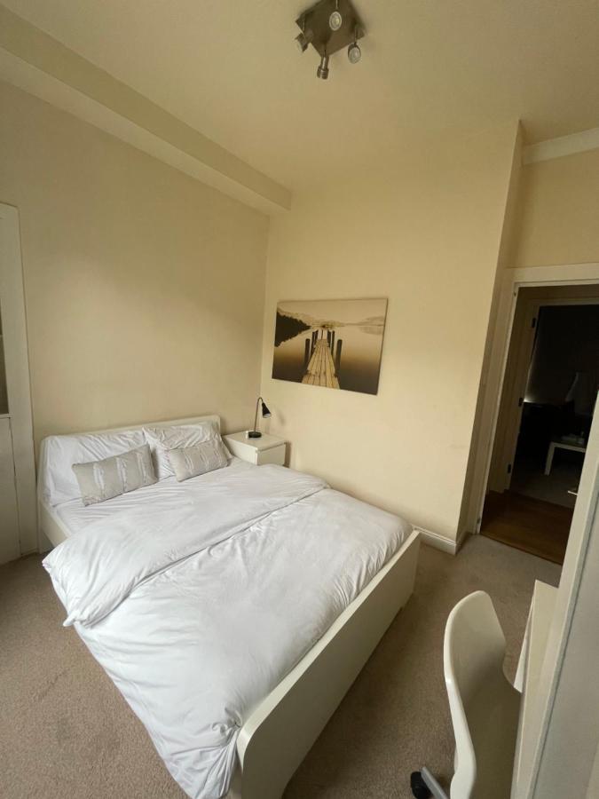 Beautiful 2 Bedroom Apartment- Prime Location, Aberdeen Centre Εξωτερικό φωτογραφία